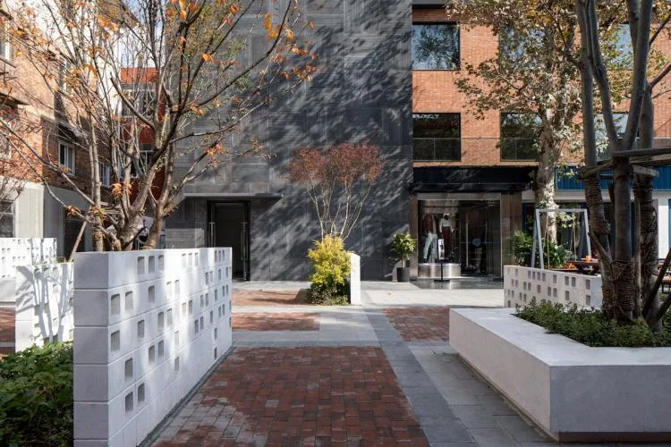 BIM建筑|陕康里：老上海风情创意街区 / COLORFULL 昱景设计
