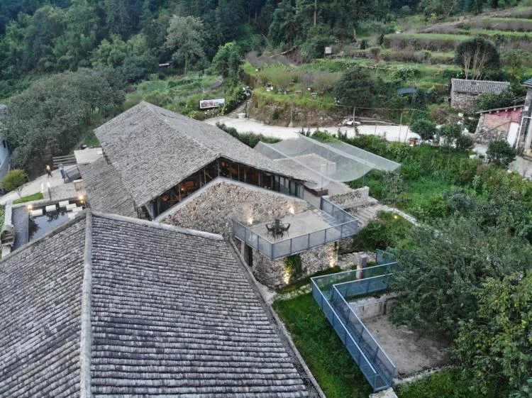 BIM建筑|小岙中通文化驿站：古朴村落中悠然而居 / 众生设计
