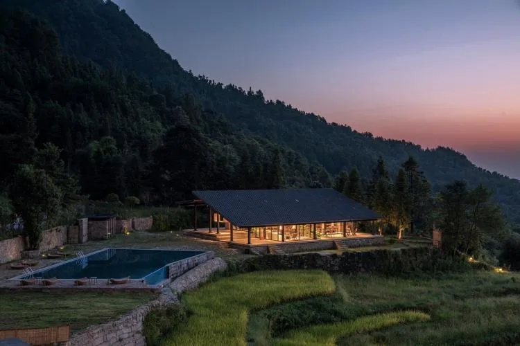 BIM建筑|可居可游，在半山稻田之间：重庆垫江巴谷宿集建筑设计 / 三文建筑