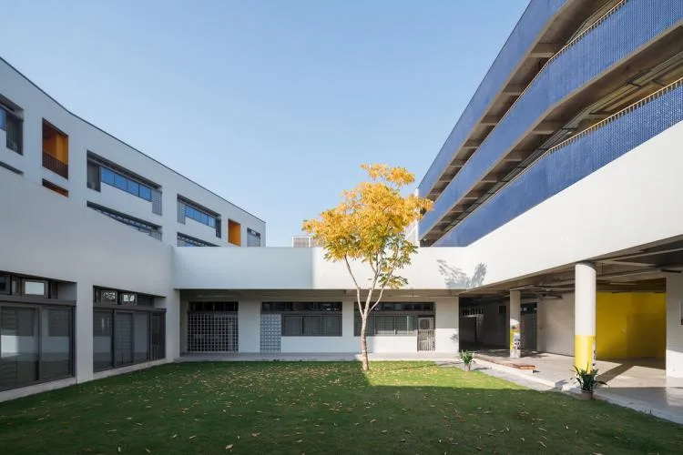 BIM建筑|同济大学附属实验小学 / 刘宇扬建筑事务所