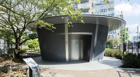 BIM建筑|安藤忠雄在东京建造樱花树环绕的公共厕所