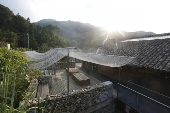 BIM建筑|小岙中通文化驿站：古朴村落中悠然而居 / 众生设计