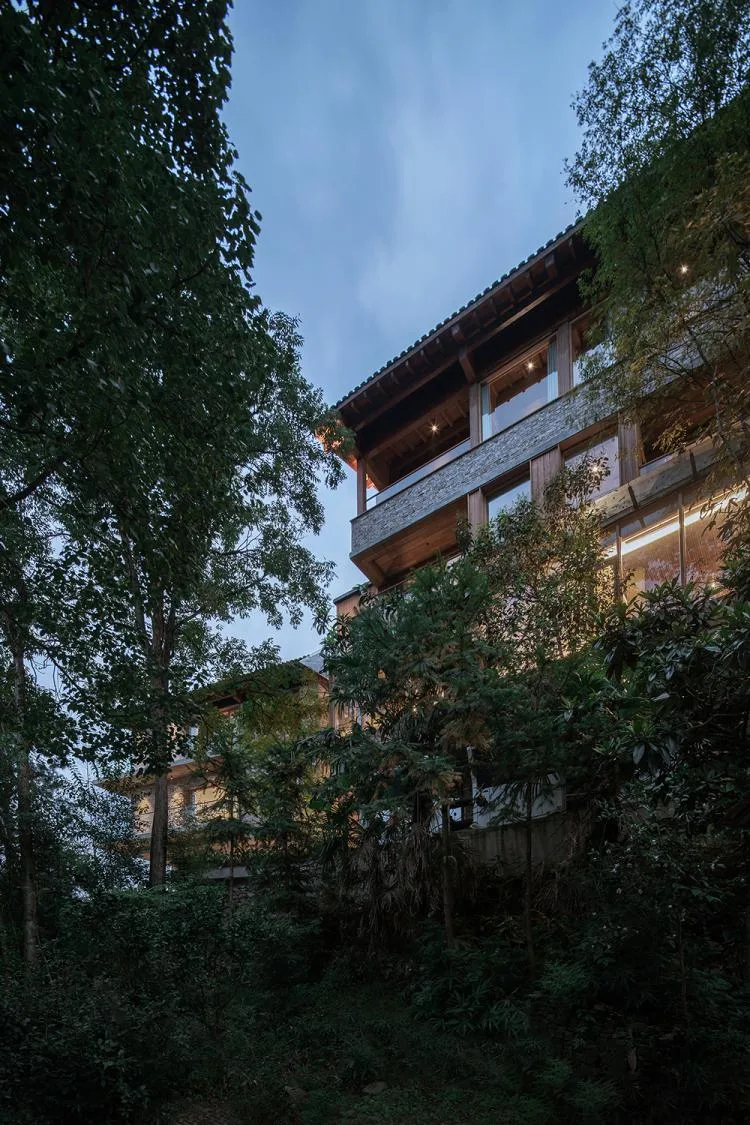 BIM建筑|马儿山村·林语山房民宿酒店，湖南，张家界 / 尌林建筑设计事务所