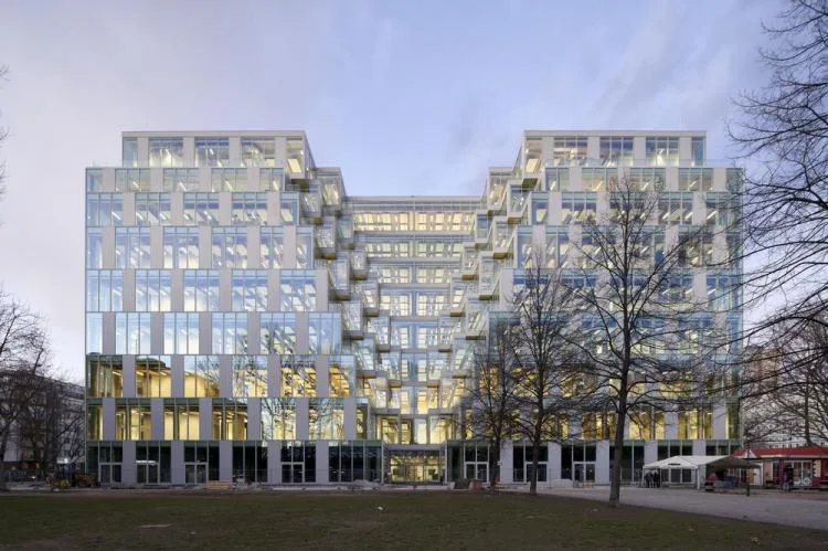 BIM建筑|递进立面，柏林上城综合体UP! Berlin / JASPER ARCHITECTS