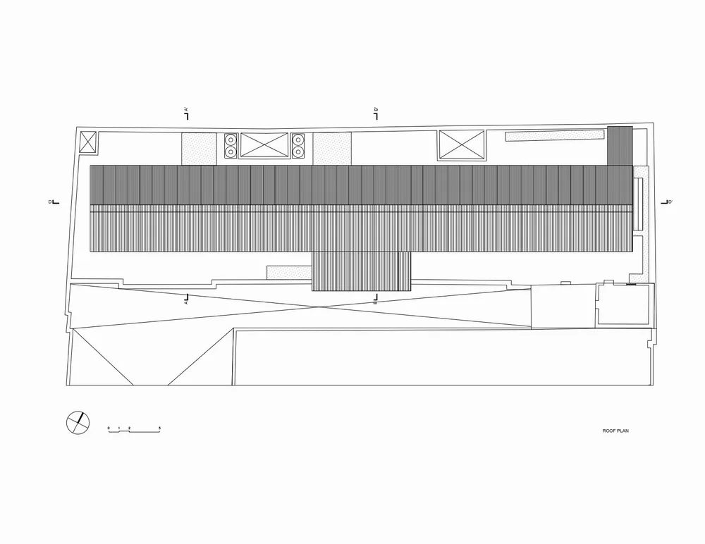 BIM建筑|建筑保护的新思路--给旧结构加个顶 / PRODUCTORA 事务所