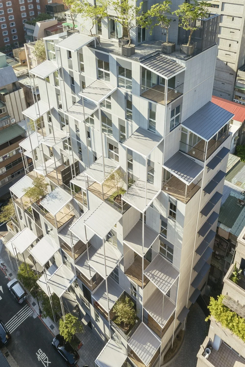 BIM建筑|‘台北屋顶’住宅 / 平田晃久建筑设计事务所