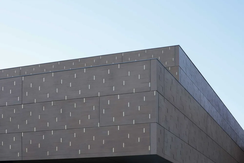 BIM建筑|探访更新后的京都市京瓷美术馆/Jun Aoki x Tezzo Nishizawa