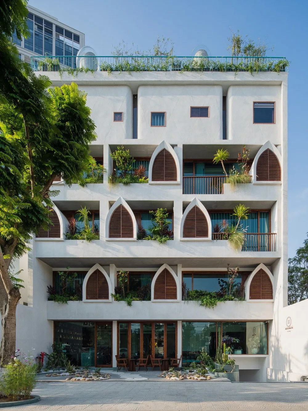 BIM建筑|如果，建筑是海浪：Le Bouton酒店/D1 Architectural Studio