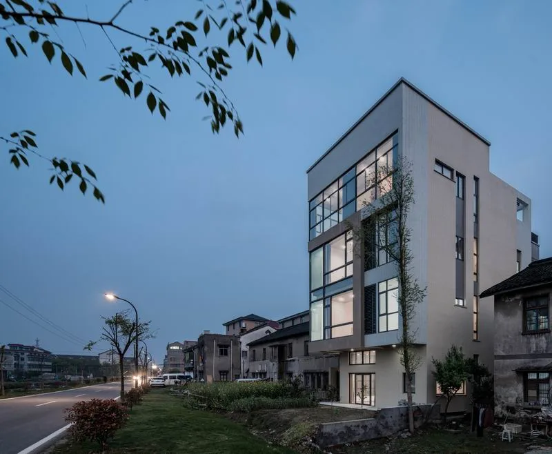 BIM建筑|登上福布斯的建筑师，用70w造出400平的“梯田之家” / 丰间建筑事务所