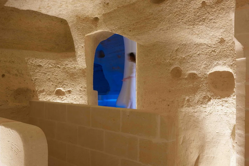 BIM建筑|Aquatio 洞穴酒店与水疗中心 / Simone Micheli