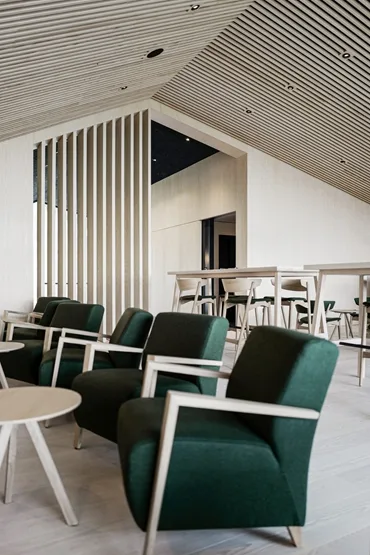 BIM建筑|彼得·皮克勒设计意大利阿尔卑斯山酒店