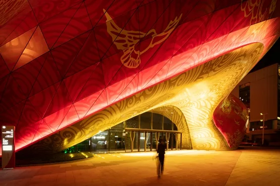 BIM建筑|史蒂芬·奇尔顿设计“纹身”广州剧院