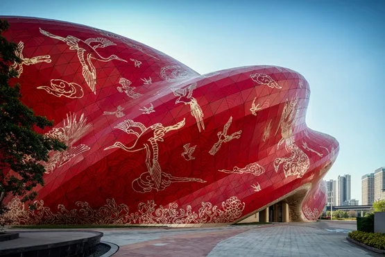 BIM建筑|史蒂芬·奇尔顿设计“纹身”广州剧院