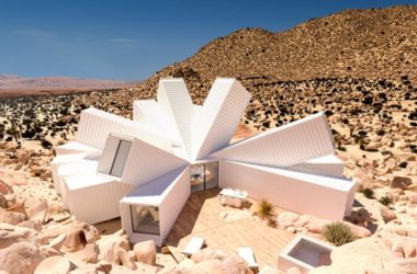 BIM建筑|加州约书亚树地集装箱房，售价350万美元-BIM建筑网