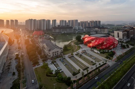 BIM建筑|史蒂芬·奇尔顿设计“纹身”广州剧院