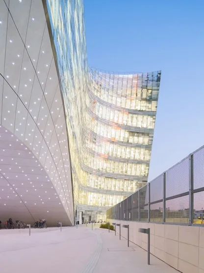 BIM建筑|斯诺赫塔设计世界报集团总部
