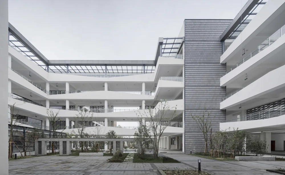 BIM建筑|重构“江南书院”：苏州高新区第四中学/中衡设计