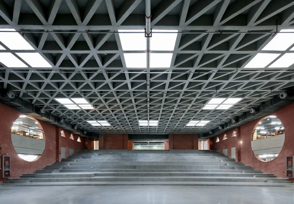 BIM建筑|东北大学文科2楼/THAD清华建筑设计院 庄惟敏