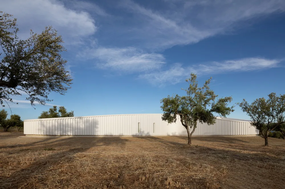 BIM建筑|KHI住宅与艺术空间 / LASSA architects