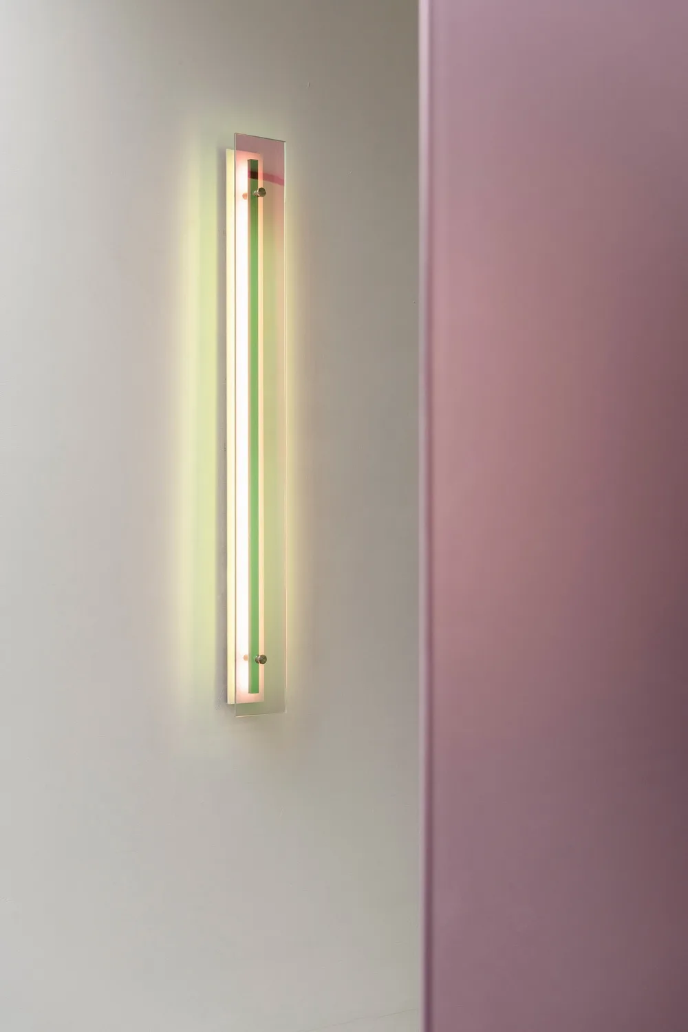 BIM建筑|将至上主义绘画转译成三维空间：层岩叠影展厅/朴居设计研究室
