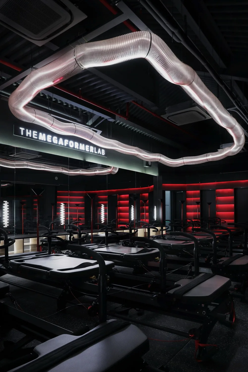 BIM建筑|The Megaformer Lab 健身工作室 / 无定设计