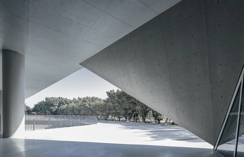 BIM建筑|中山大学珠海校区体育馆/BIAD华南设计中心