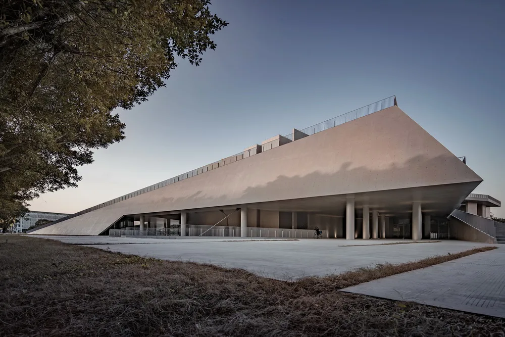 BIM建筑|中山大学珠海校区体育馆/BIAD华南设计中心