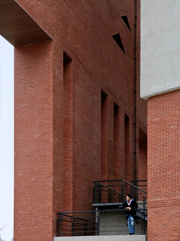 BIM建筑|东北大学文科2楼/THAD清华建筑设计院 庄惟敏
