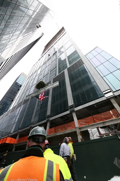 BIM建筑|福斯特的哈德逊庭院50号摩天楼封顶