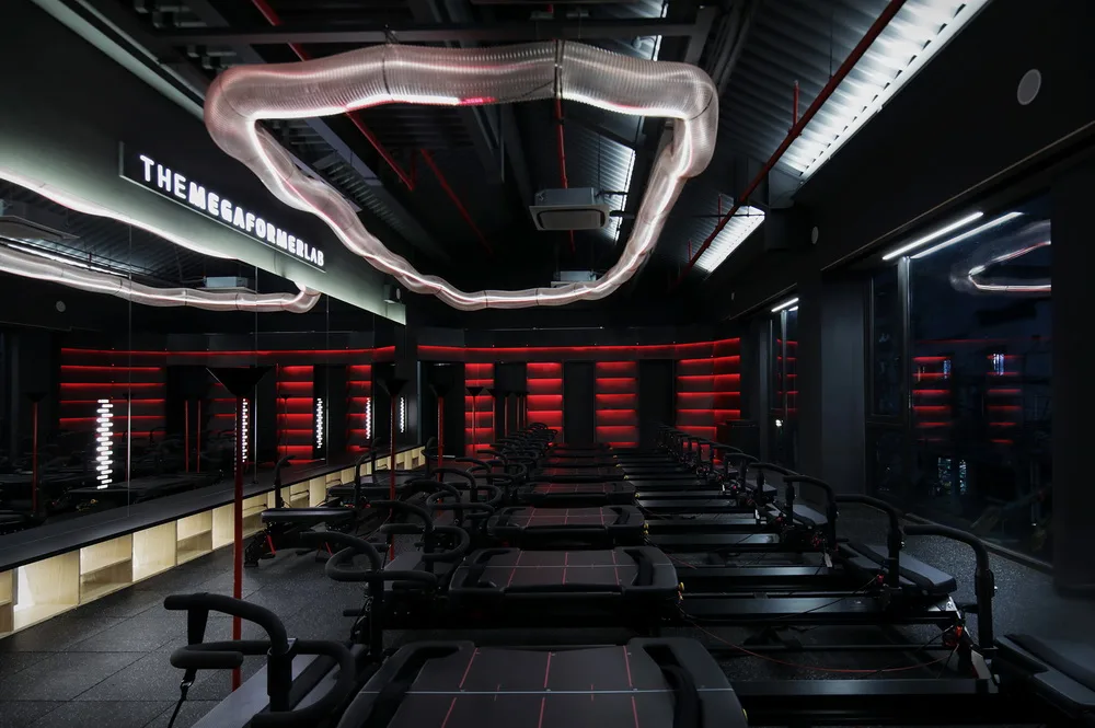 BIM建筑|The Megaformer Lab 健身工作室 / 无定设计
