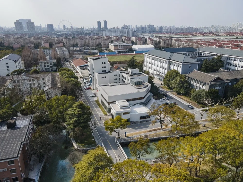 BIM建筑|华东理工大学陇上书店建筑更新—光与记忆的场所重塑/畎亩建筑