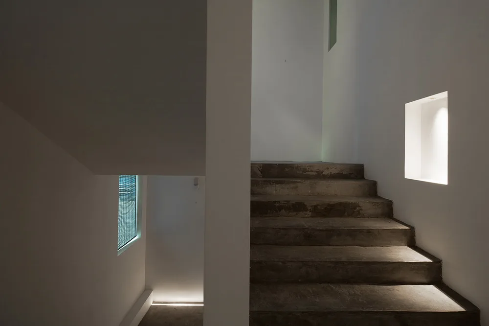 BIM建筑|在成都城中安放一片山林，是以不知春斋茶宿/ 时地建筑
