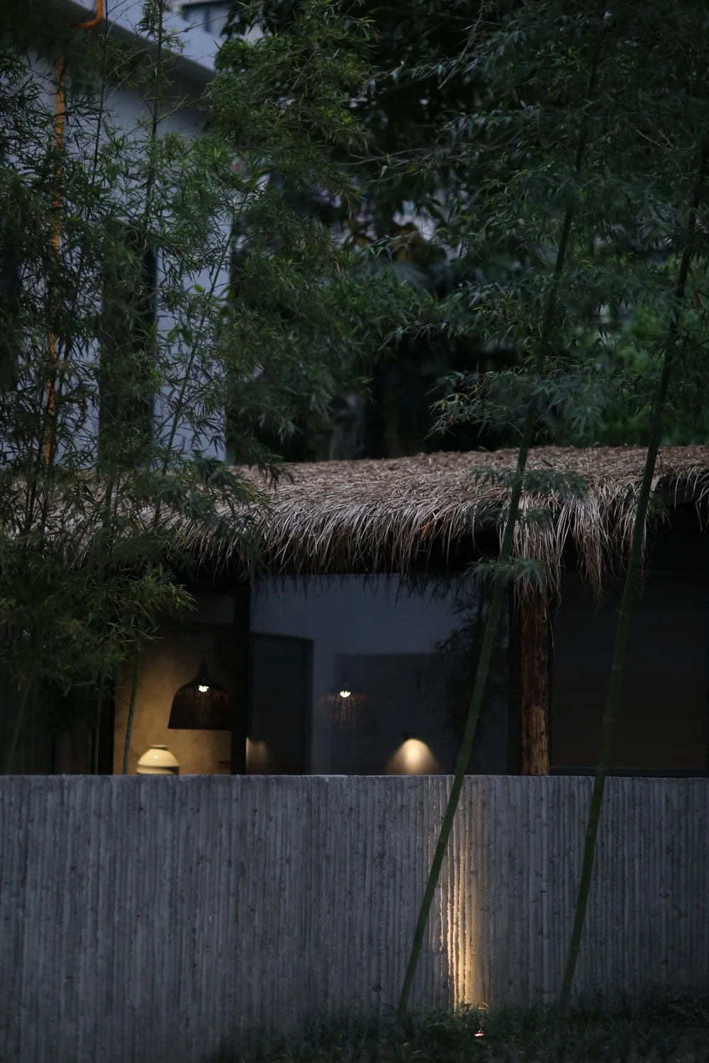 BIM建筑|在成都城中安放一片山林，是以不知春斋茶宿/ 时地建筑