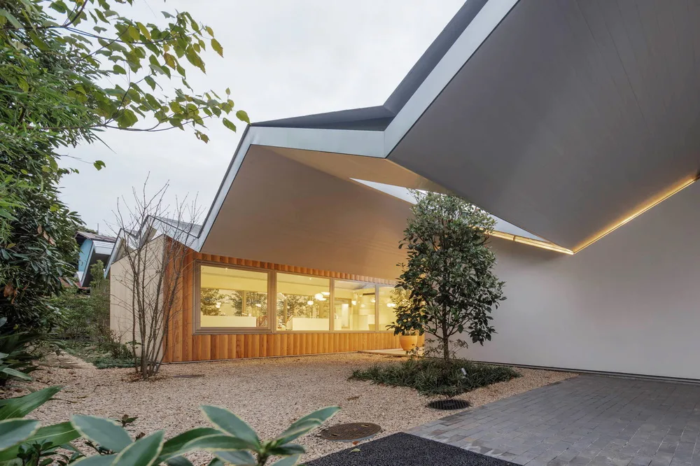 BIM建筑|林中牙医诊所 / Takashige Yamashita Office