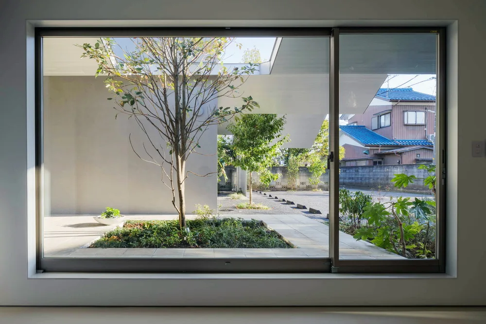 BIM建筑|林中牙医诊所 / Takashige Yamashita Office