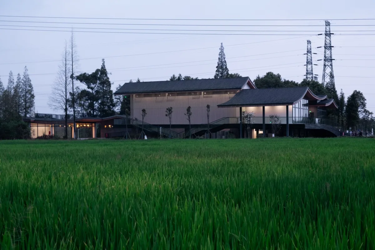 BIM建筑|最好的粮油在田间——耕田上的院子，村落中的乐园/小隐建筑事务所