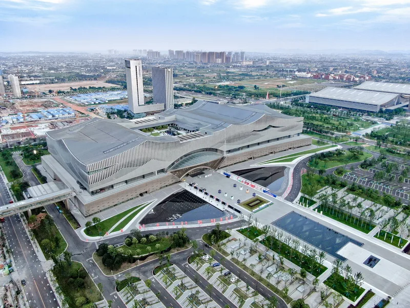 BIM建筑|长沙国际会议中心——柏涛蓝森联袂何镜堂院士团队，打造城市新名片/ 柏涛蓝森