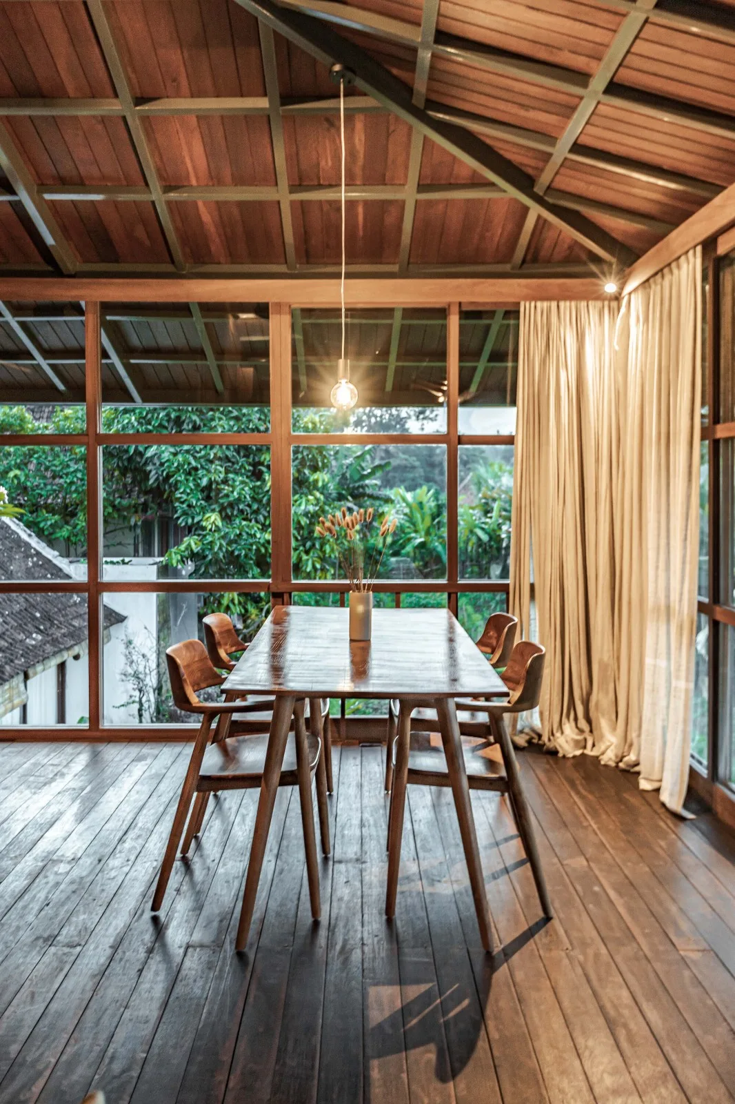 BIM建筑|梦想工作室，树屋 C / Stilt Studios