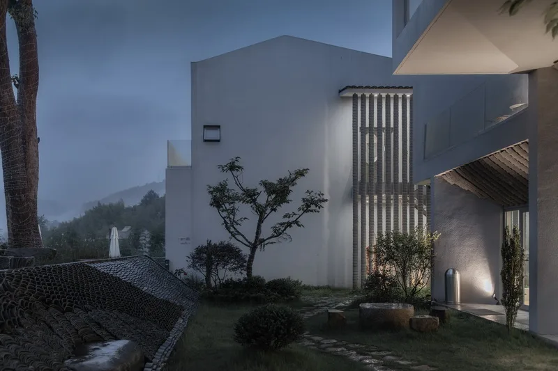 BIM建筑|山涧房 / 来建筑设计工作室