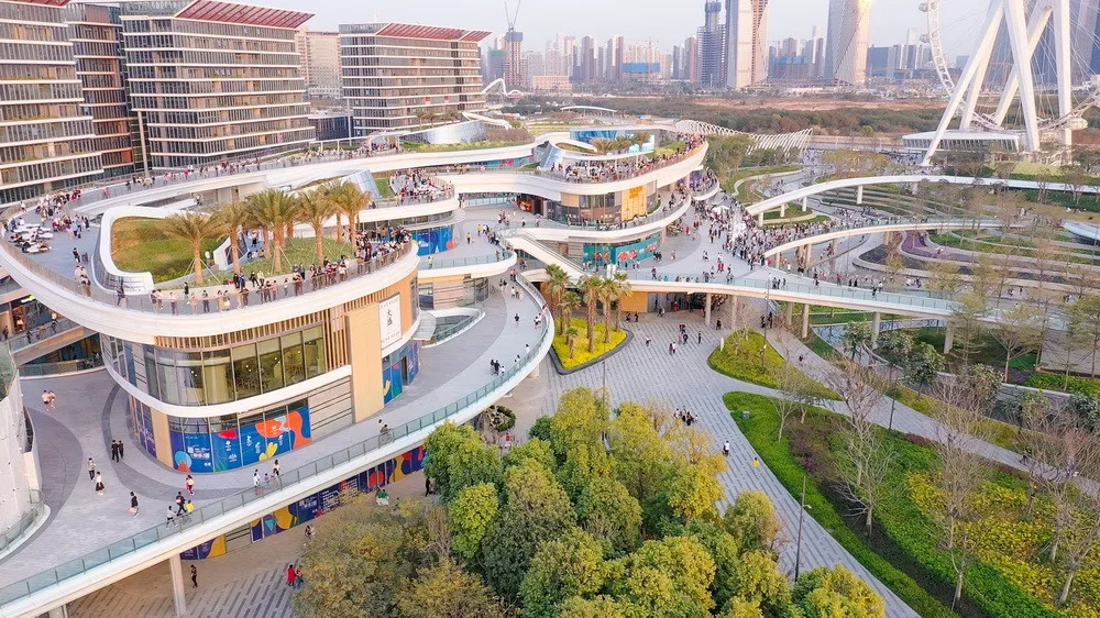 BIM建筑|点亮都市“明珠”：深圳宝安欢乐港湾东岸集群建筑设计 / Laguarda.Low Architects