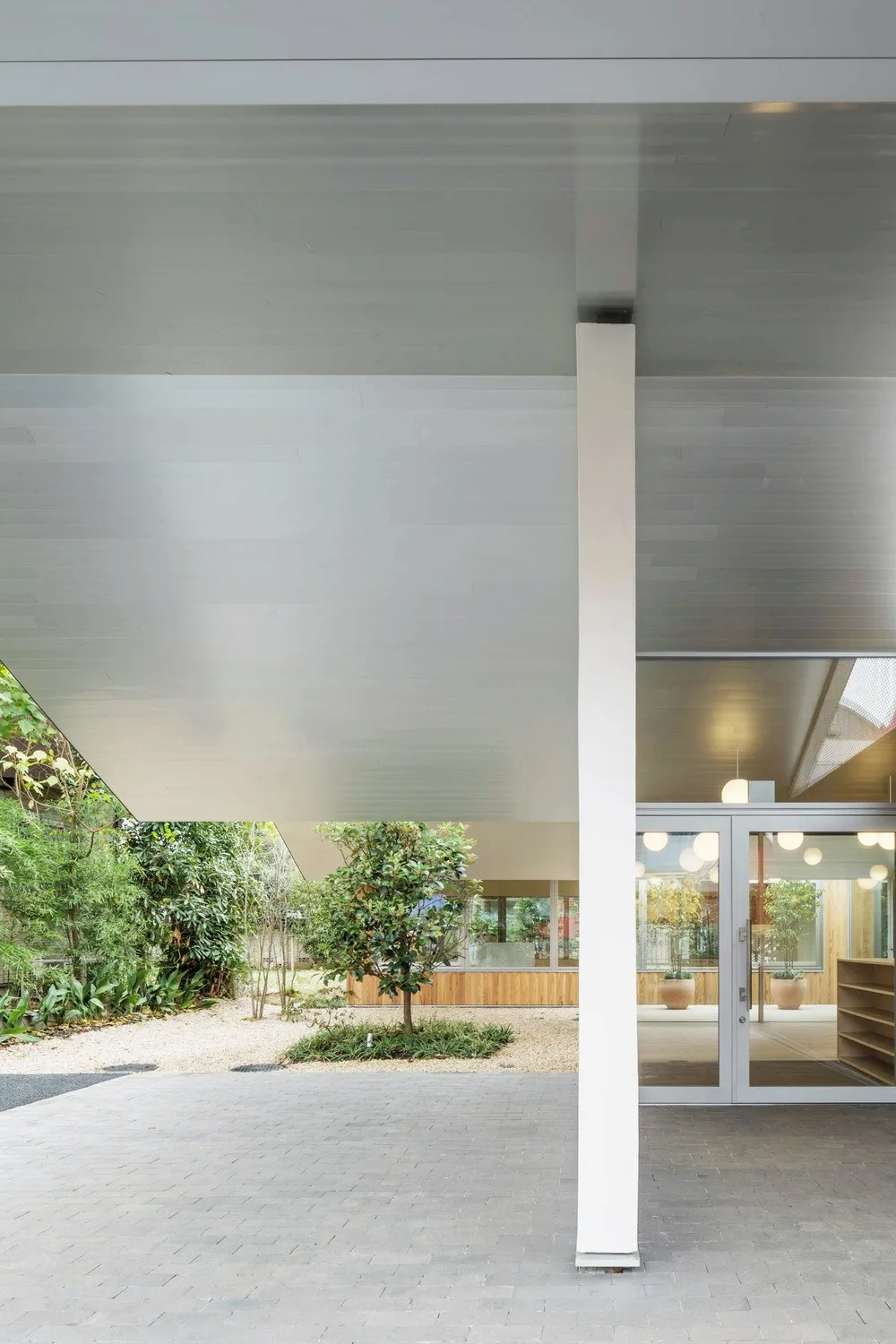 BIM建筑|林中牙医诊所 / Takashige Yamashita Office