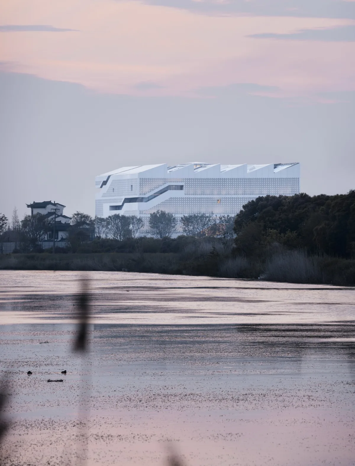 BIM建筑|“方仓圆廪”的田园理想，海门云谷农展馆/gad