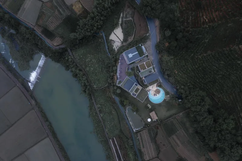 BIM建筑|山涧房 / 来建筑设计工作室