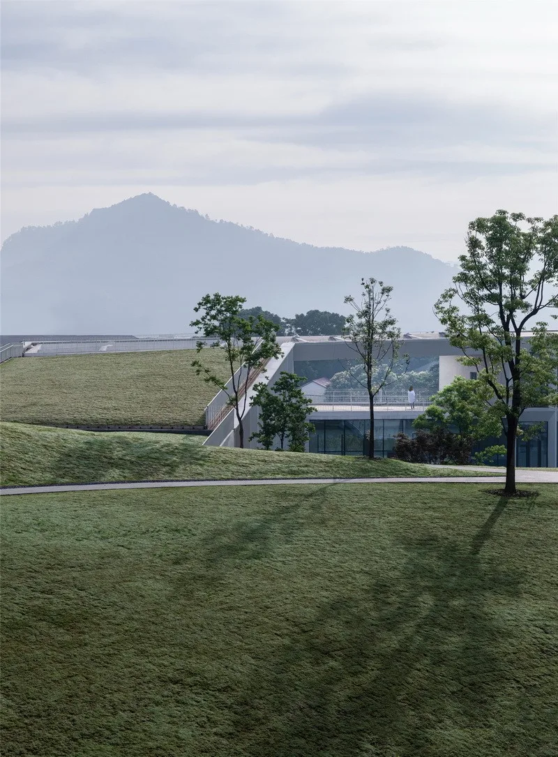 BIM建筑|顺势而为的空间赋形，浙江建德空港航空产学研基地/gad杰地设计