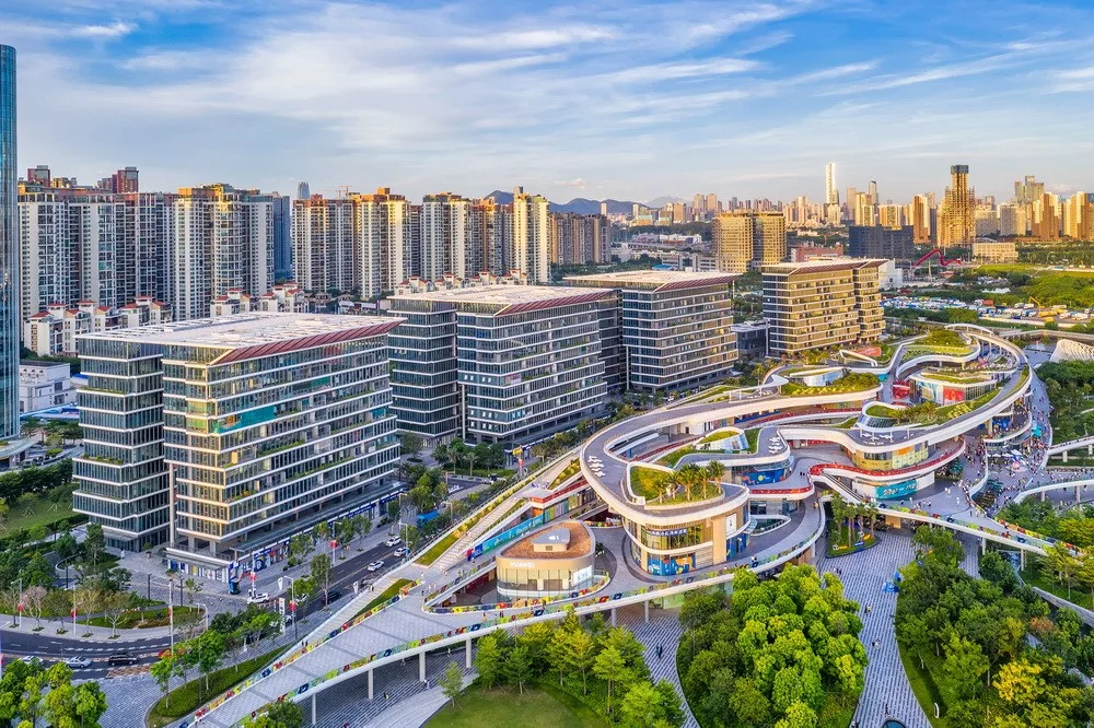 BIM建筑|点亮都市“明珠”：深圳宝安欢乐港湾东岸集群建筑设计 / Laguarda.Low Architects
