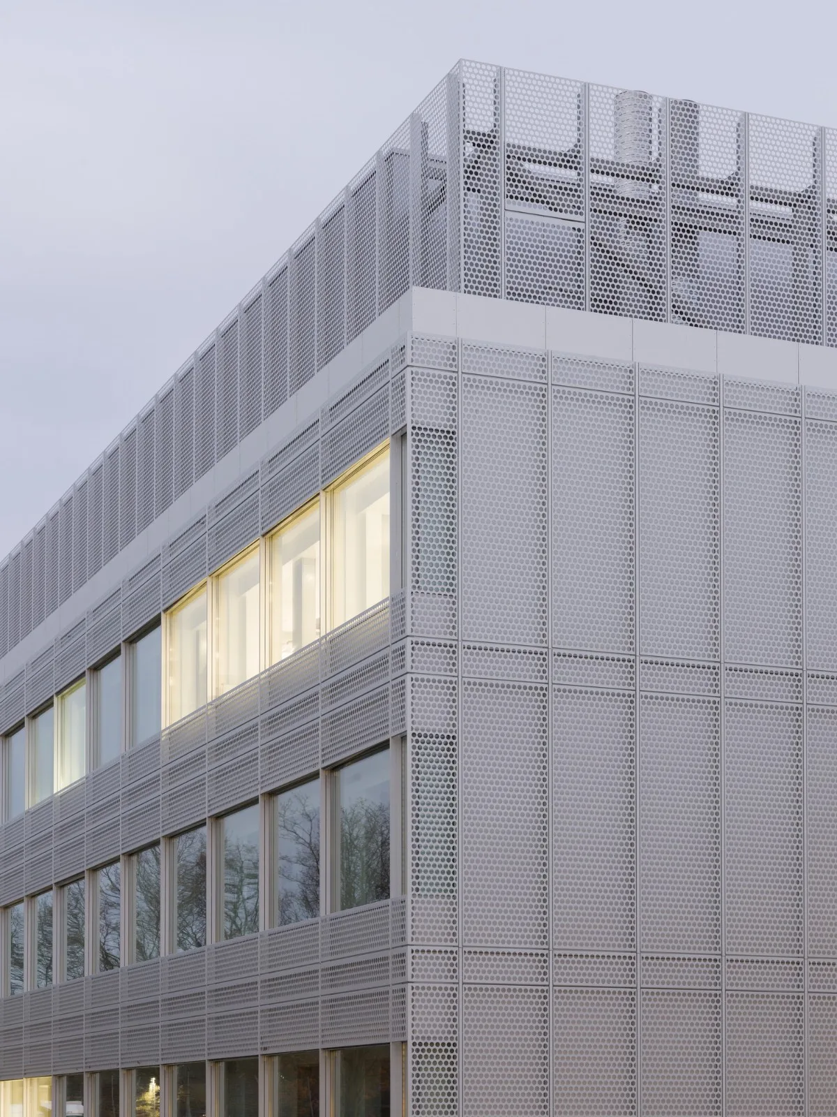 BIM建筑|丹麦技术大学生物工程研究实验楼 / Mikkelsen Architects