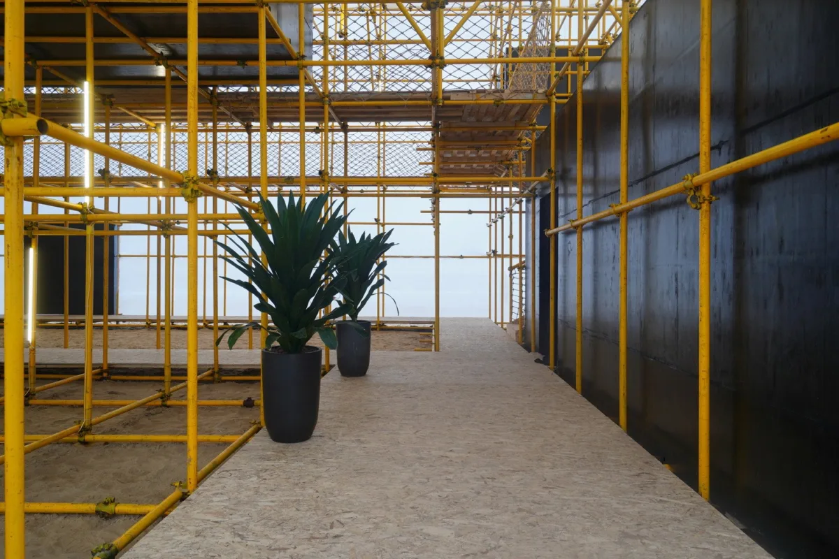 BIM建筑|晃神儿空间—阿那亚戏剧节“候鸟300”海滩临时美术馆/合木建筑工作室