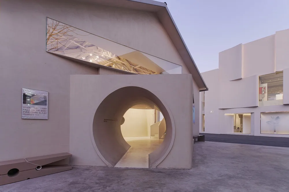 BIM建筑|Moments摄影基地/三橙立禾空间设计