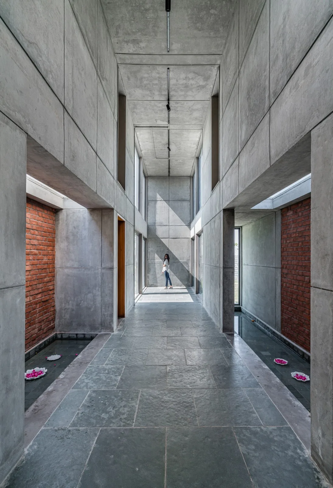 BIM建筑| 双湾之家 / MISA ARCHITECTS