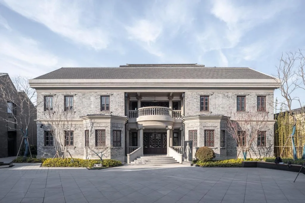 BIM建筑|苏州“狮子口”遗址环境保护与扩建 / 上海日清